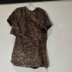 Gold sequin top and matching skirt (L)
